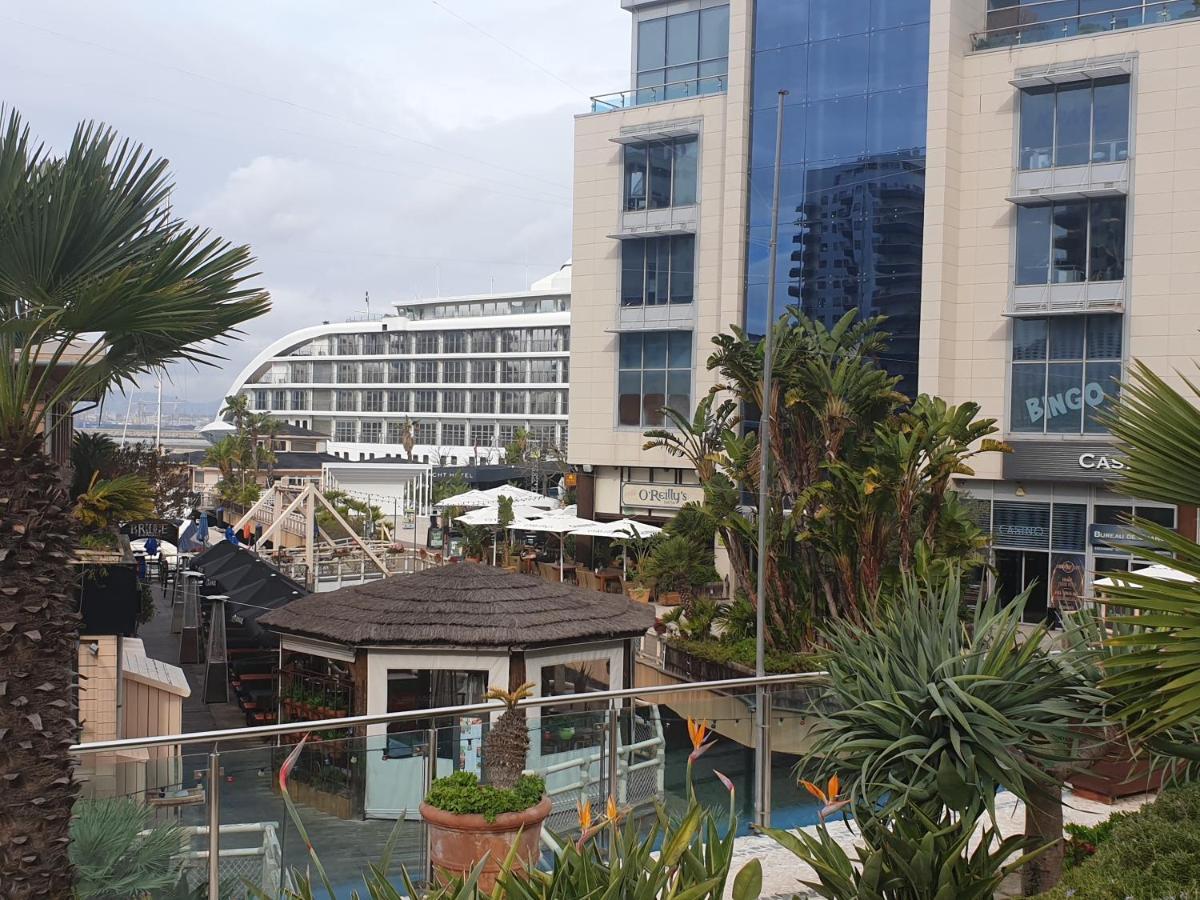 Ocean Village Apartment Gibraltar Bagian luar foto